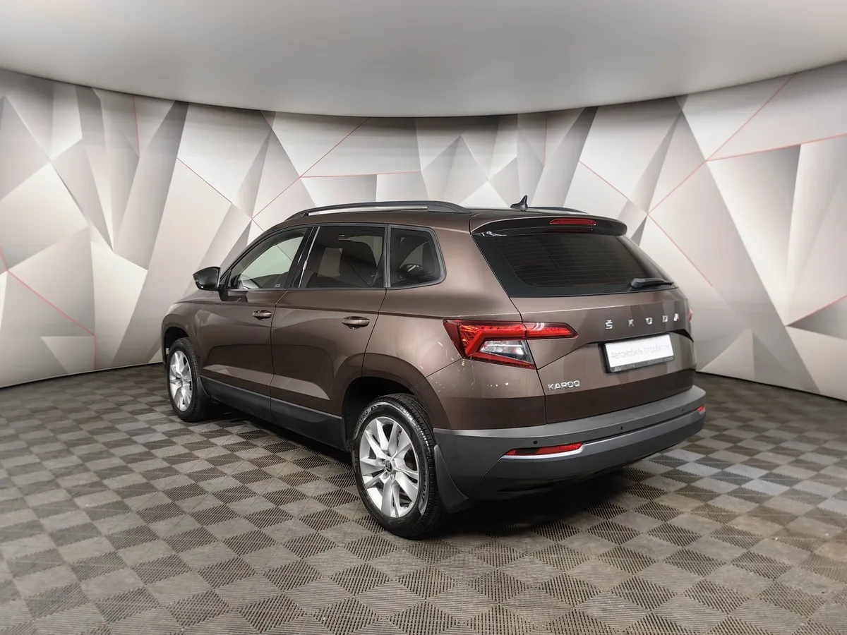 Skoda Karoq 1.4 AT FWD (150 л.с.) Ambition Коричневый в АВИЛОН. Слайд №4