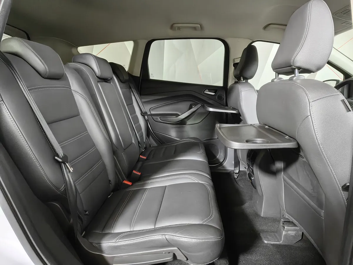 Ford Kuga 1.5 EcoBoost AT AWD (150 л.с.) Titanium Белый в АВИЛОН. Слайд №16