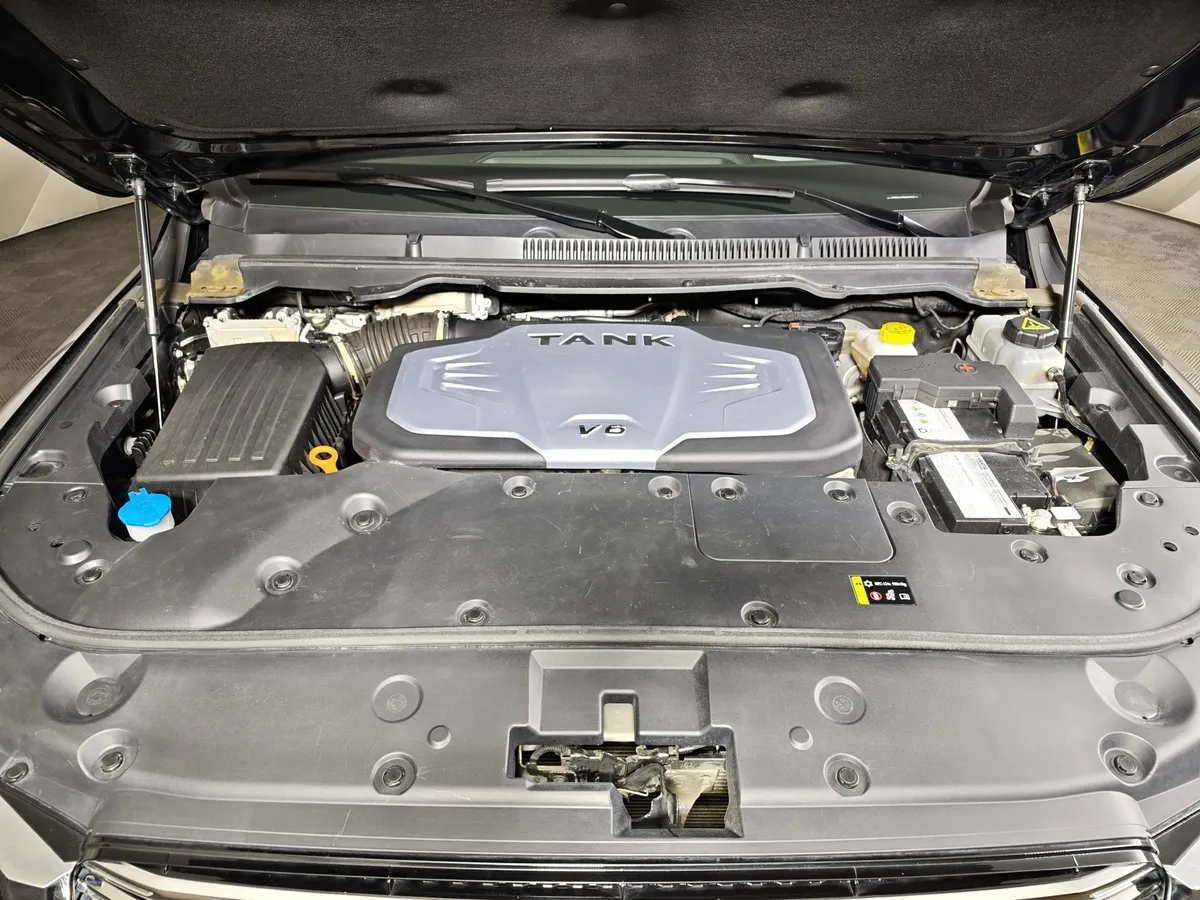TANK 500 3.0 Turbo V6 AT 4WD (299 л.с.) Adventure Черный в АВИЛОН. Слайд №11