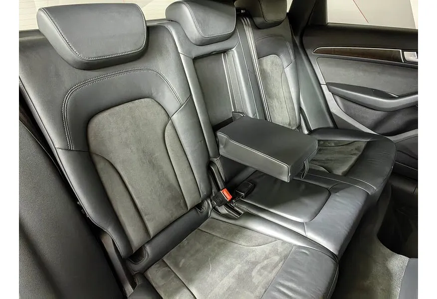 Audi Q5 2.0 TFSI Tiptronic quattro (225 л.с.) Синий в АВИЛОН. Слайд №15