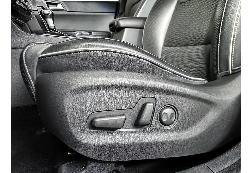 Kia Sportage 2.4 AT 4WD (184 л.с.) Premium Коричневый в АВИЛОН. Слайд №22