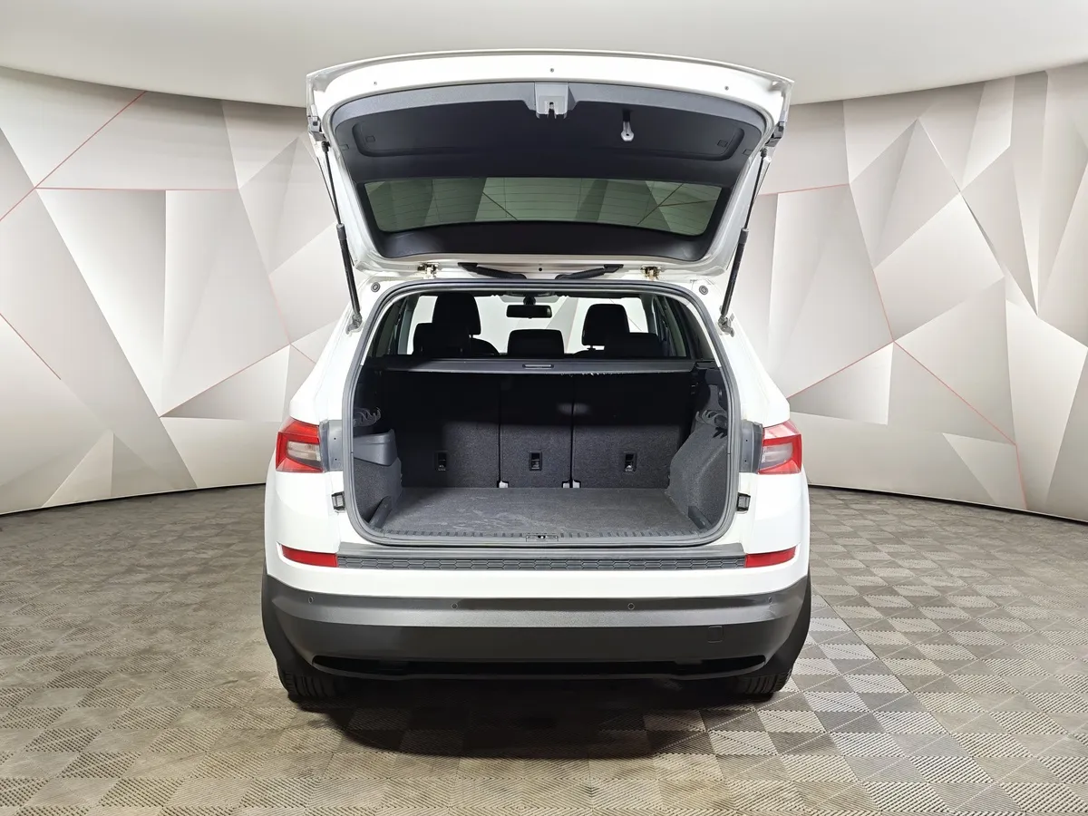 Skoda Kodiaq 1.4 TSI DSG 4X4 (150 л.с.) Белый в АВИЛОН. Слайд №12