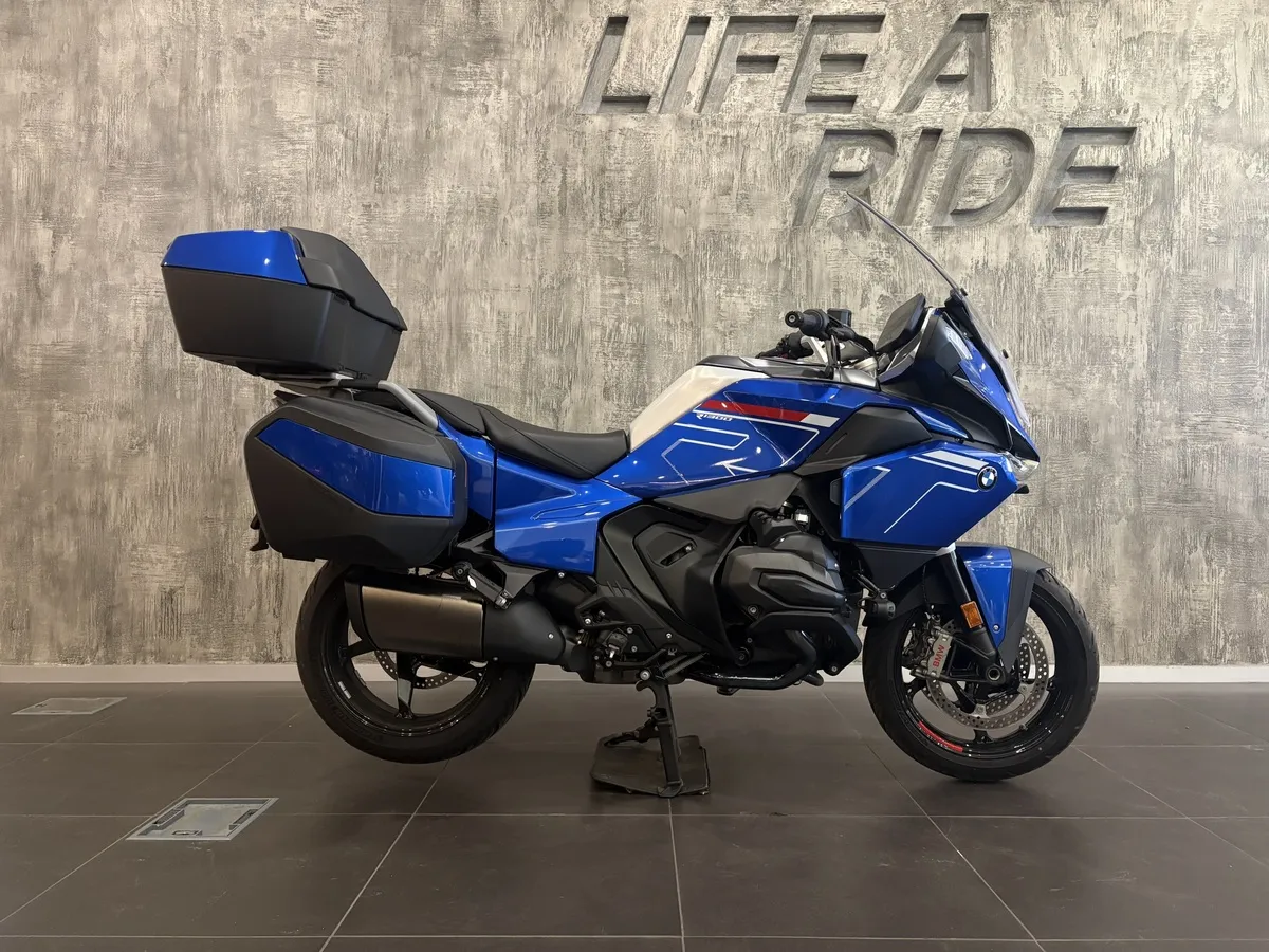 BMW Motorrad R 1300 RT 1300 см³ (145 л.с.) (145) 1300 Синий в АВИЛОН. Слайд №4