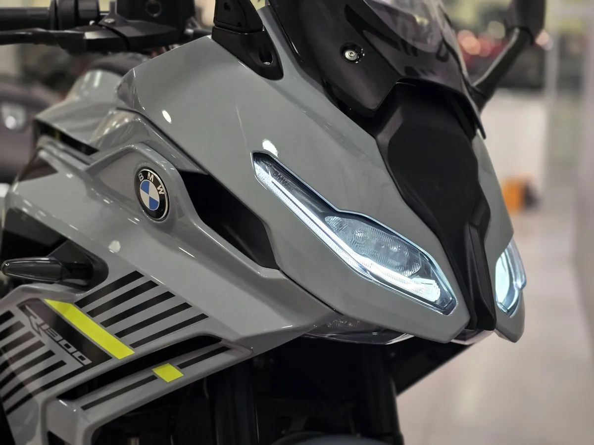 BMW Motorrad R 1300 RS 1300 см³ (145 л.с.) (145) 1300 Серый в АВИЛОН. Слайд №7