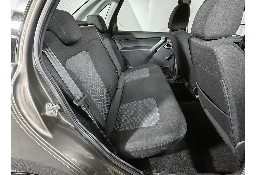 ВАЗ (Lada) Granta 1.6 AT 16кл (98 л.с.) Коричневый в АВИЛОН. Слайд №13