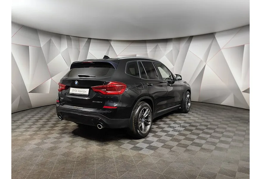 BMW X3 xDrive20d AT (190 л.с.) Urban Черный в АВИЛОН. Слайд №2