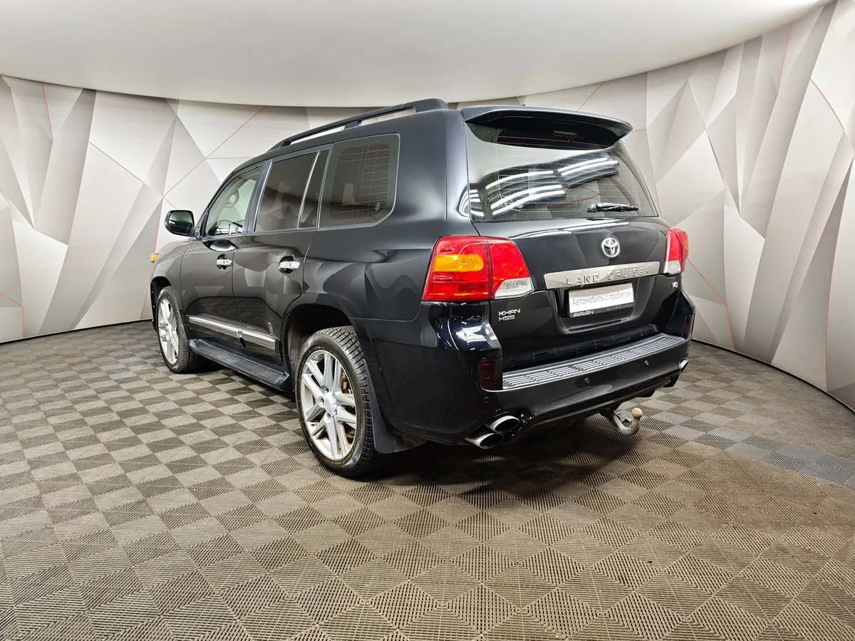 Toyota Land Cruiser 4.5 Twin-Turbo D AT 4WD (5 мест) (235 л.с.) Престиж Черный в АВИЛОН. Слайд №4
