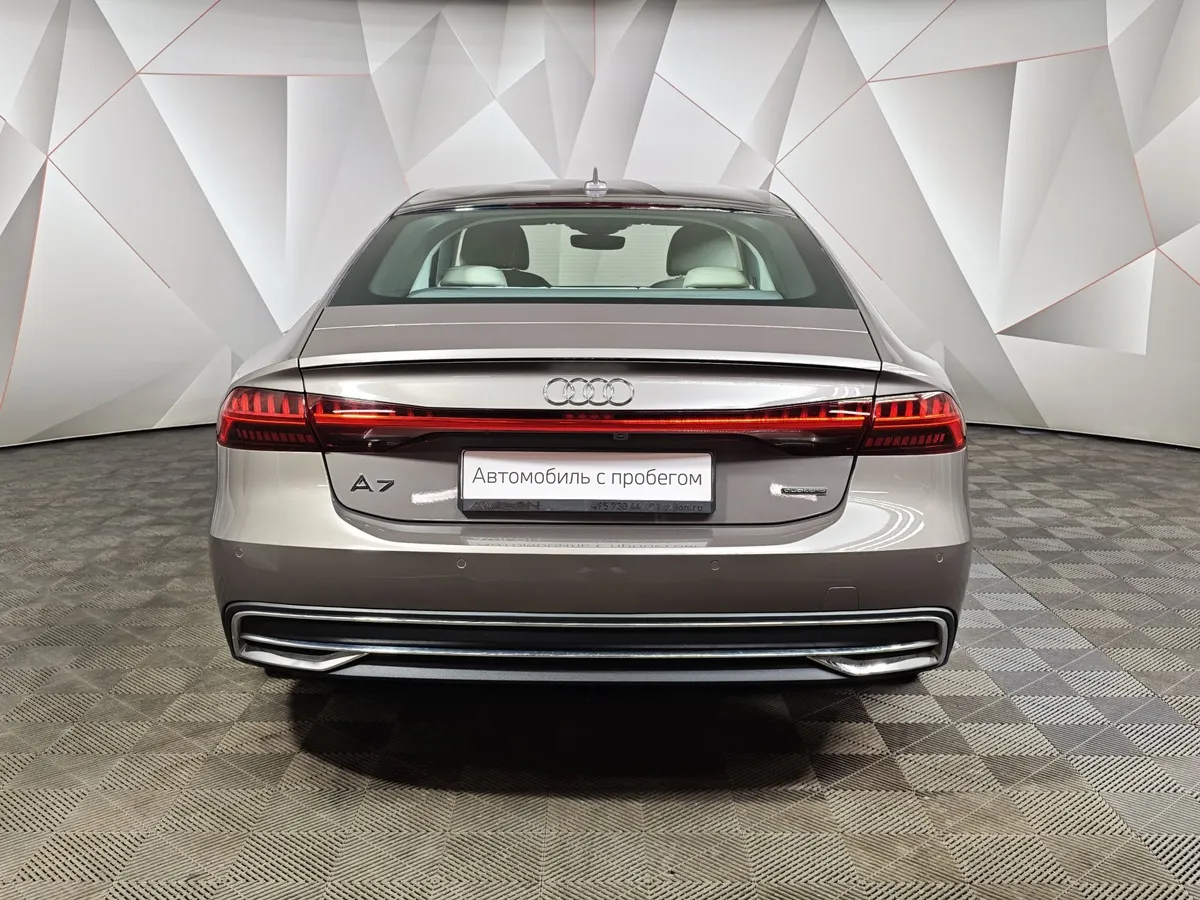 Audi A7 45 TFSI quattro S tronic (245 л.с.) Коричневый в АВИЛОН. Слайд №8