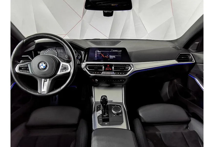 BMW 3 серия 320d xDrive (190 л.с.) M Sport Pure Черный в АВИЛОН. Слайд №8
