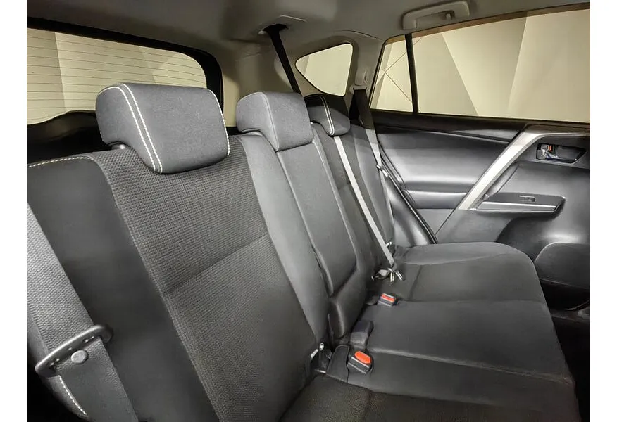 Toyota RAV4 2.0 CVT AWD (146 л.с.) Классик Белый в АВИЛОН. Слайд №16