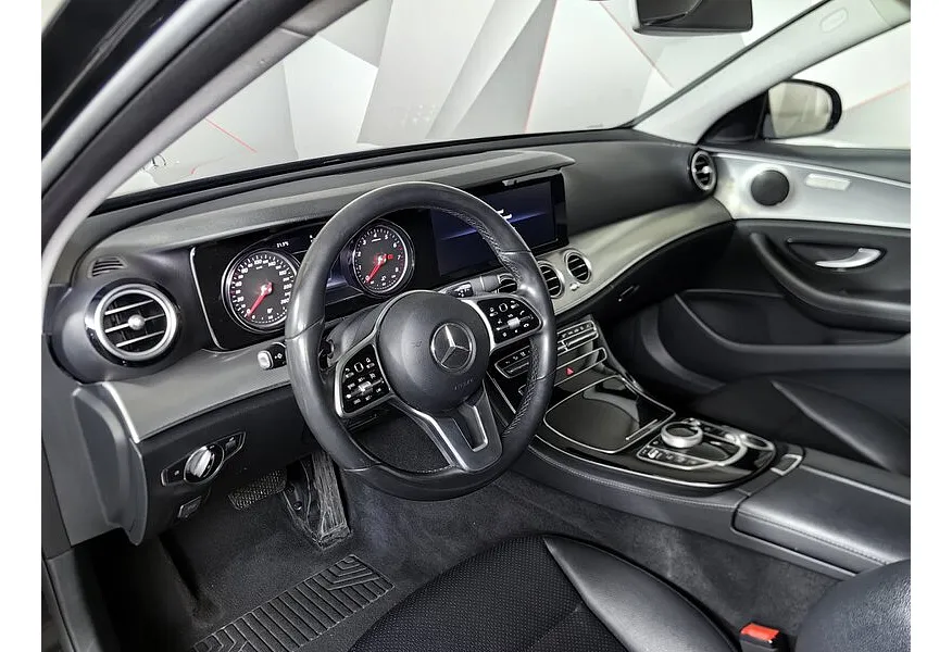 Mercedes-Benz E-Класс E 200 9G-TRONIC (197 л.с.) Черный в АВИЛОН. Слайд №18
