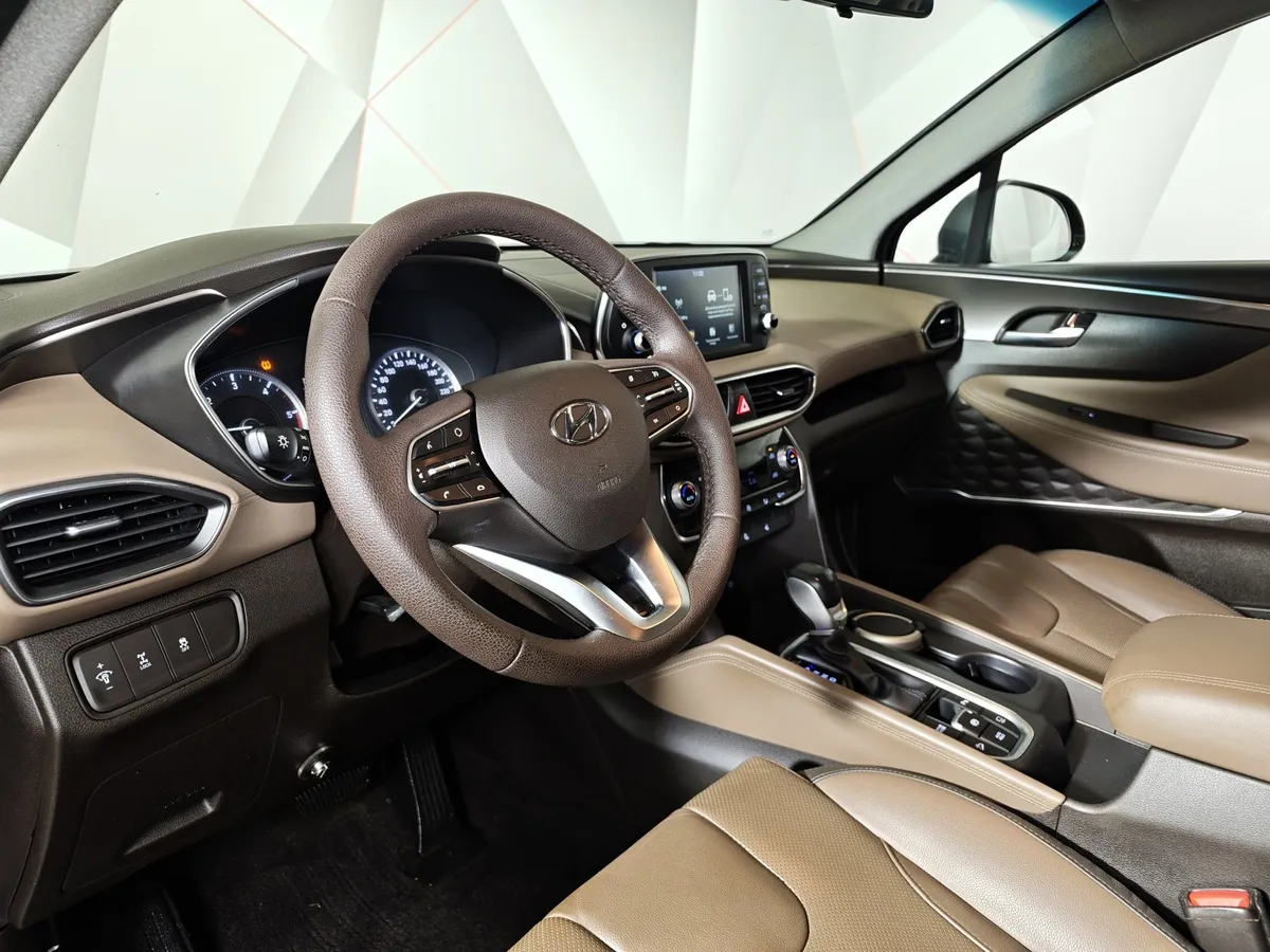 Hyundai Santa Fe 2.2 (200 л.с.) CRDi - 8AT Lifestyle Черный в АВИЛОН. Слайд №18