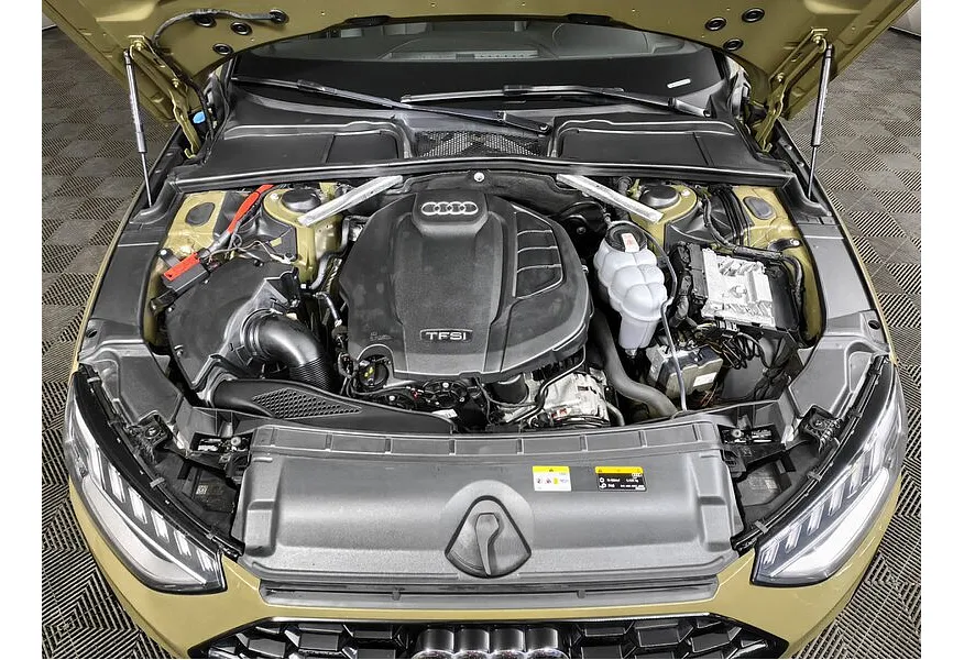 Audi A4 2.0 TFSI S tronic quattro (249 л.с.) Advance Зеленый в АВИЛОН. Слайд №11