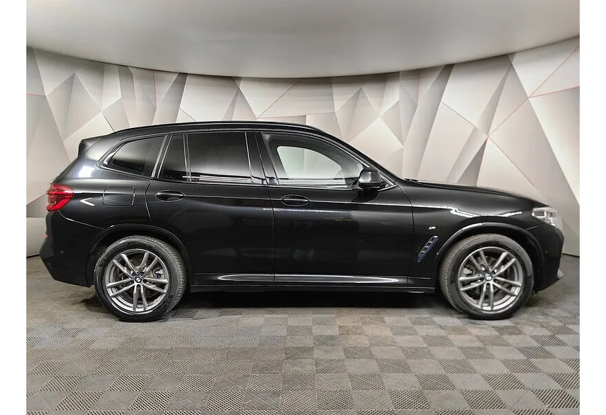 BMW X3 xDrive20d AT (190 л.с.) Черный в АВИЛОН. Слайд №6