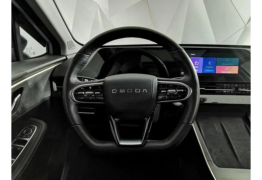 Omoda C5 1.5T CVT (147 л.с.) Ultimate (двухцветный, красные элементы экстерьера) Синий в АВИЛОН. Слайд №20