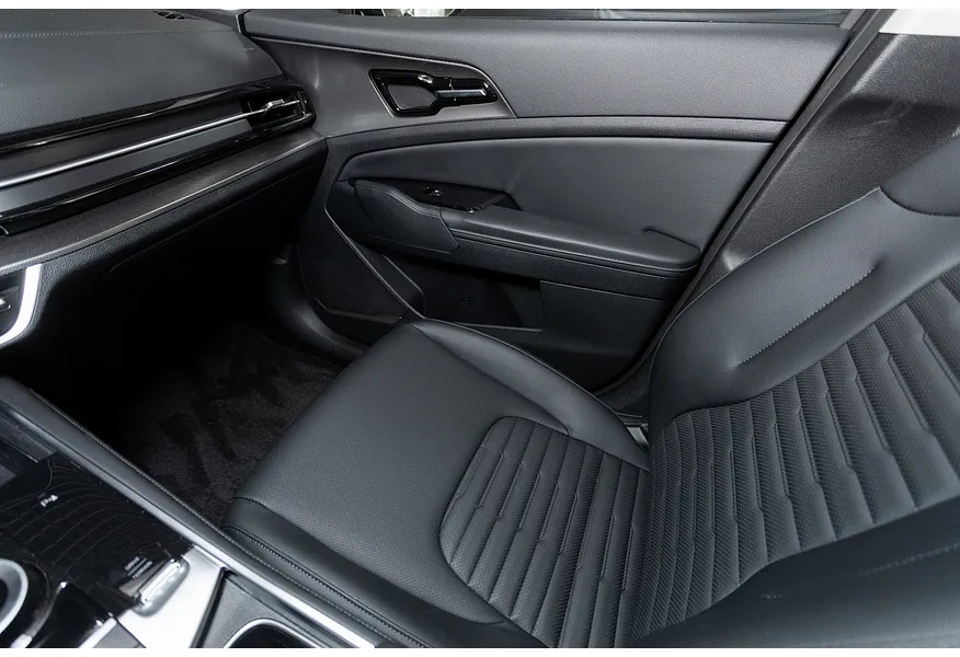 Kia Sportage 2.0 MPI AT AWD (150 л.с.) Prestige Белый в АВИЛОН. Слайд №8