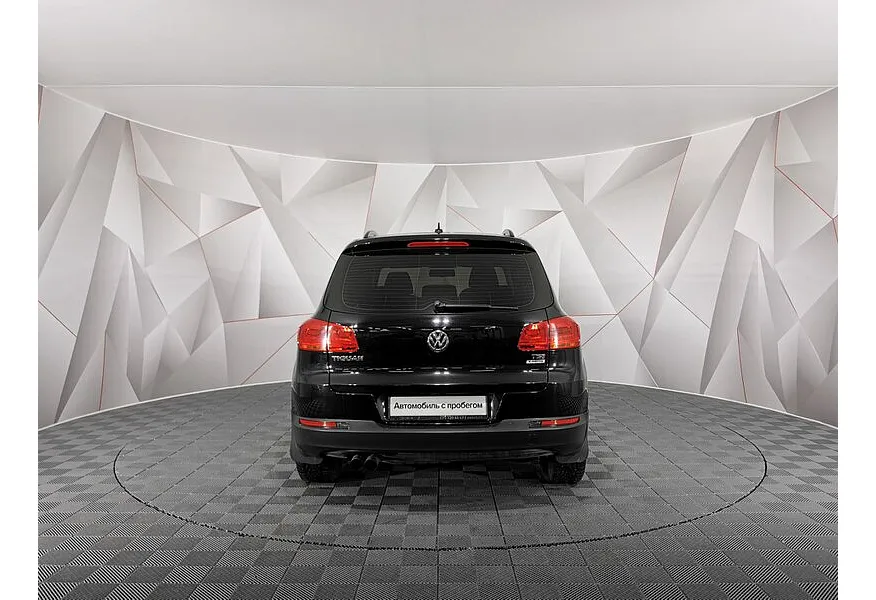 Volkswagen Tiguan 1.4 TSI BlueMotion MT (122 л.с.) Trend & Fun Черный в АВИЛОН. Слайд №8