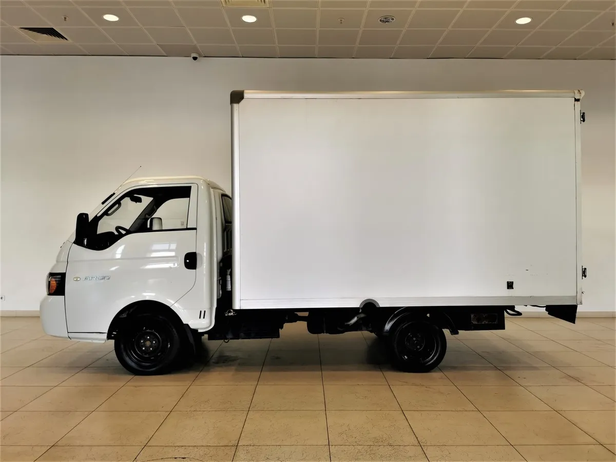 Sollers Argo 2.0d MT RWD LWB (130 л.с.) 3.5T Белый в АВИЛОН. Слайд №5
