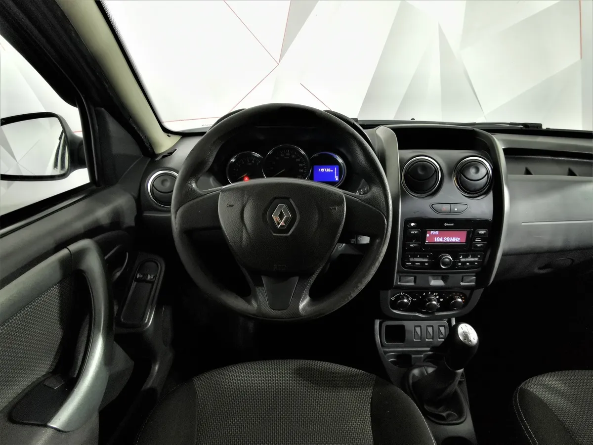 Renault Duster 1.6 MT (114 л.с.) Серый в АВИЛОН. Слайд №18