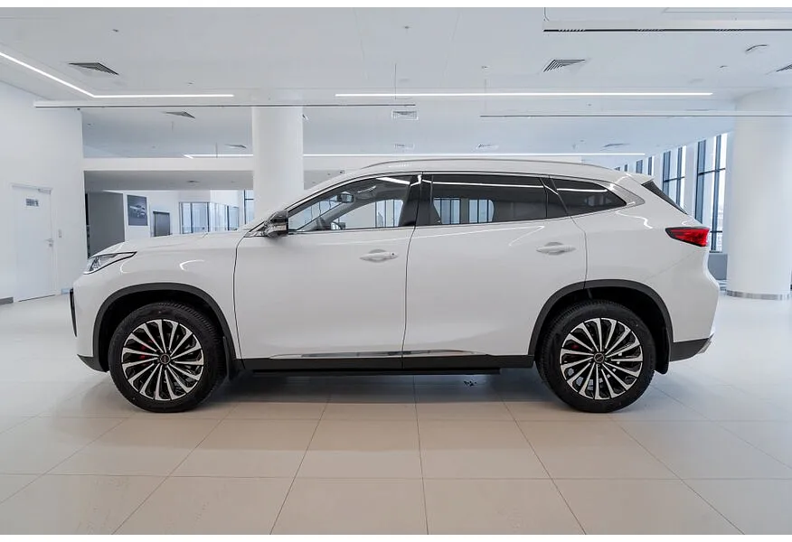 EXEED TXL 2.0 8AT AWD (197 л.с.) Flagship IOV Белый в АВИЛОН. Слайд №3