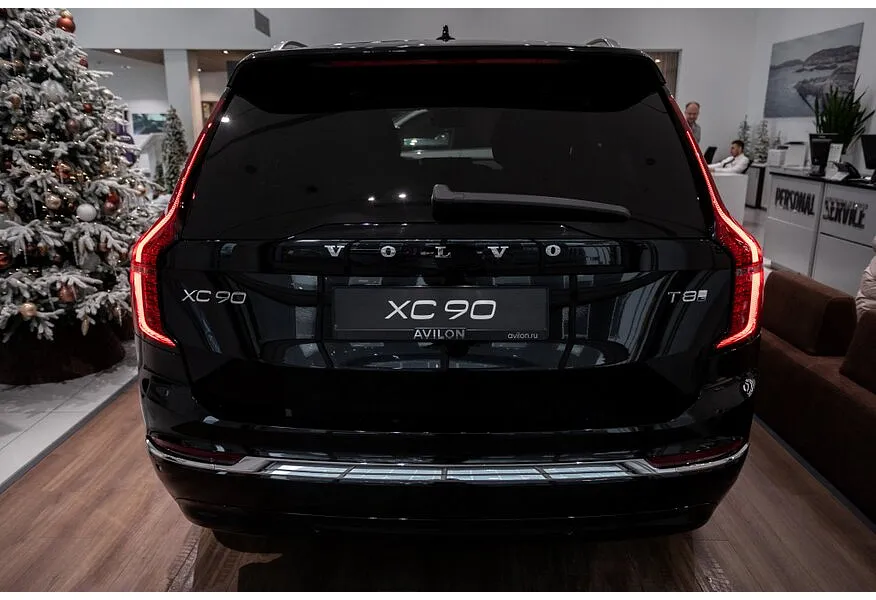 Volvo XC90 2.0 B5 mild hybrid AT AWD (7 мест) (250 л.с.) Ultra Bright Черный в АВИЛОН. Слайд №4