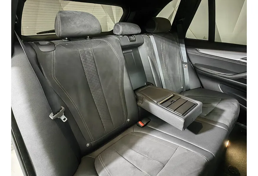 BMW X5 xDrive30d Steptronic (249 л.с.) Белый в АВИЛОН. Слайд №14