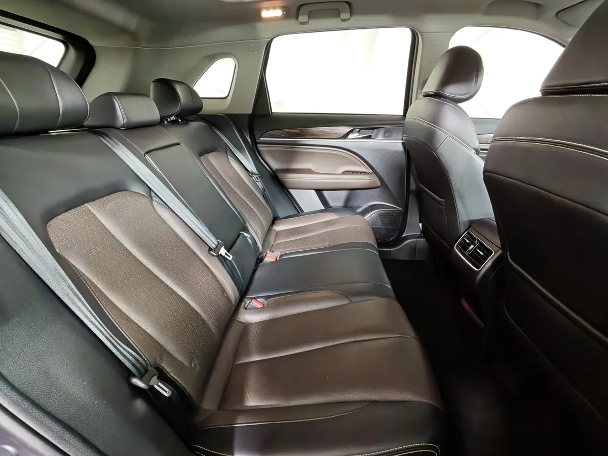 GAC GS5 1.5 AT (137 л.с.) Premuim Серый в АВИЛОН. Слайд №15
