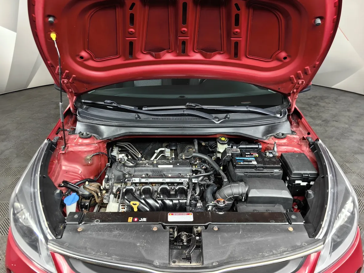Kia Rio 1.6 AT (123 л.с.) Comfort Красный в АВИЛОН. Слайд №11