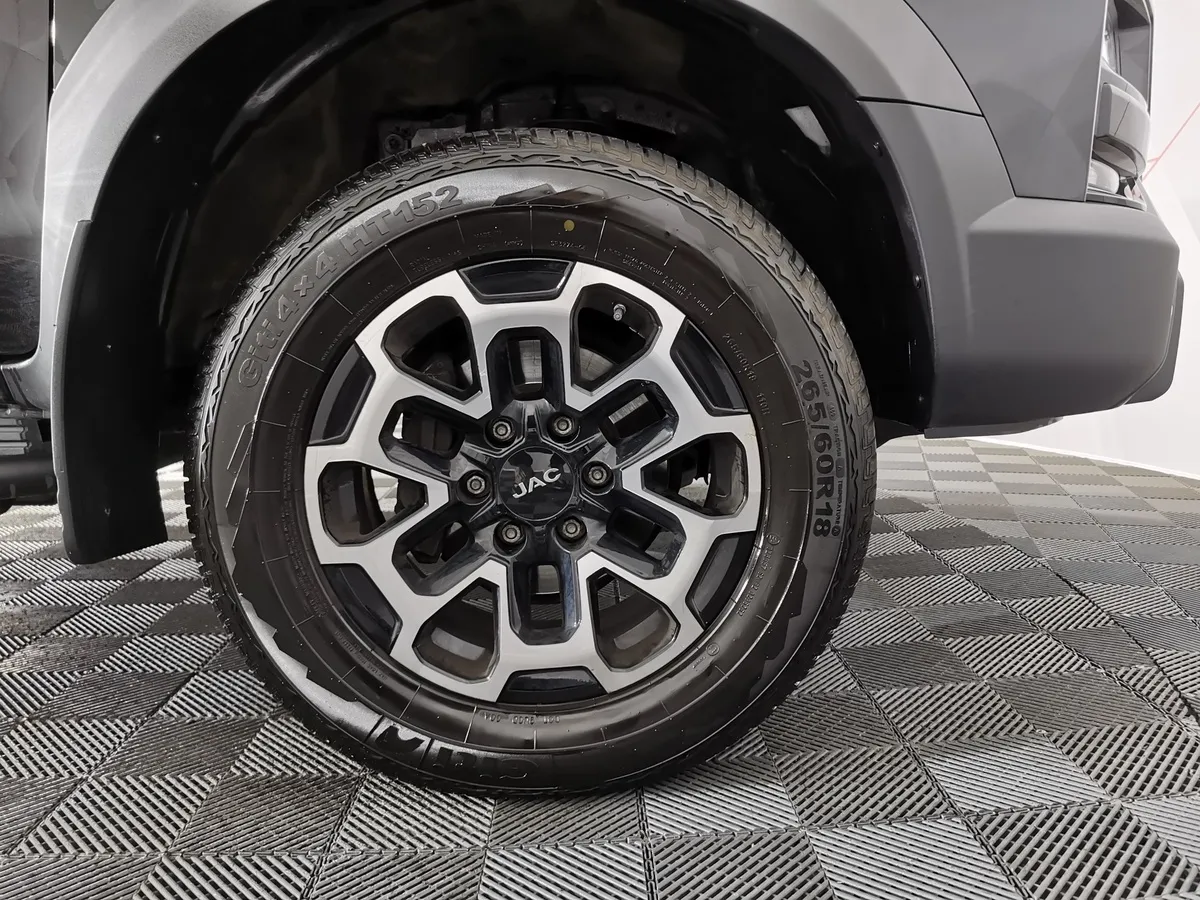 JAC T9 2.0 AT 4WD (224 л.с.) Эксплор Черный в АВИЛОН. Слайд №9