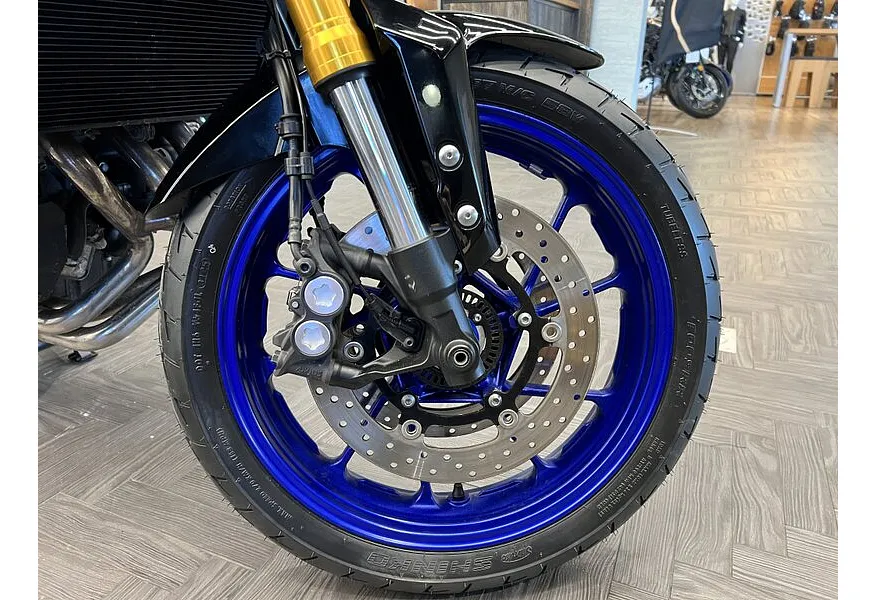 Yamaha Tracer 900 847 см³ (115 л.с.) (115) 847 Черный в АВИЛОН. Слайд №7