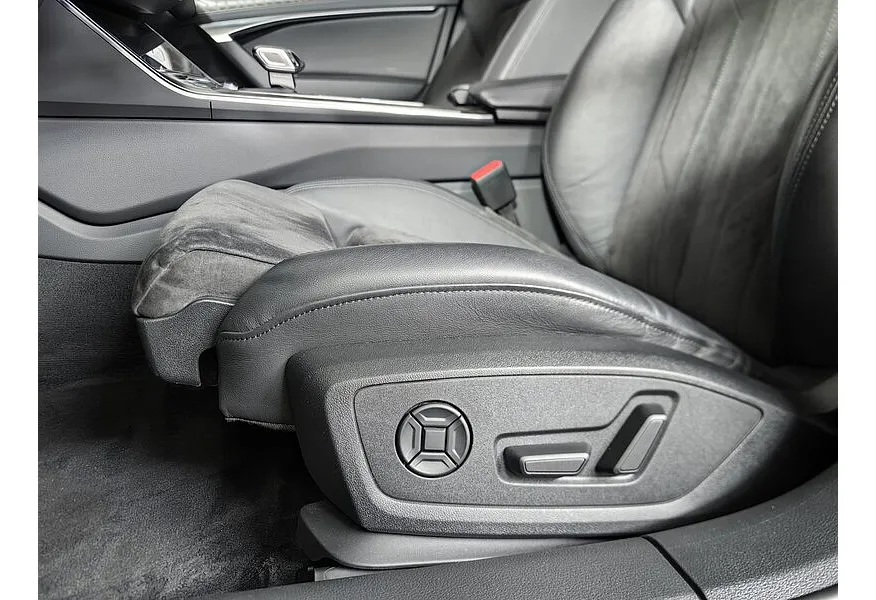 Audi A6 45 TFSI quattro S tronic (245 л.с.) Design Черный в АВИЛОН. Слайд №22