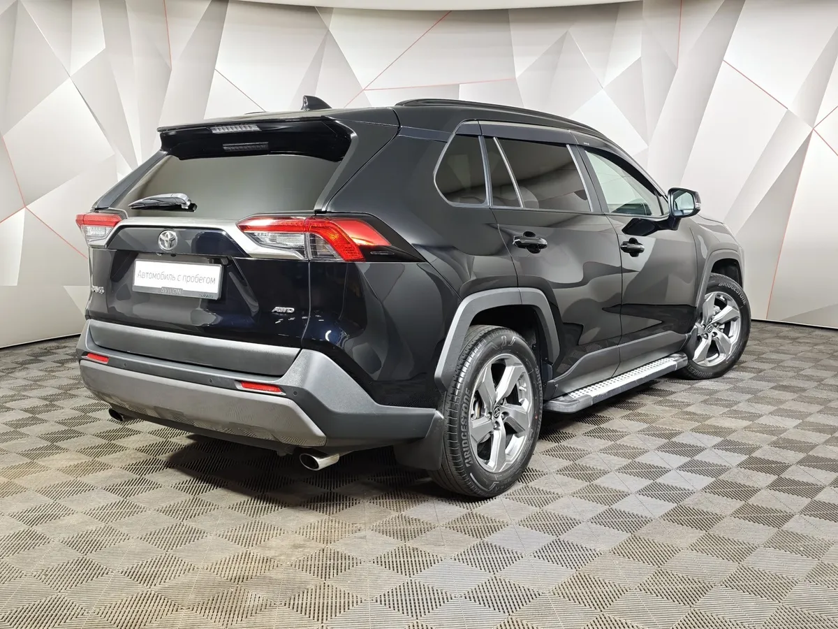 Toyota RAV4 2.0i CVT AWD (149 л.с.) Люкс Черный в АВИЛОН. Слайд №2