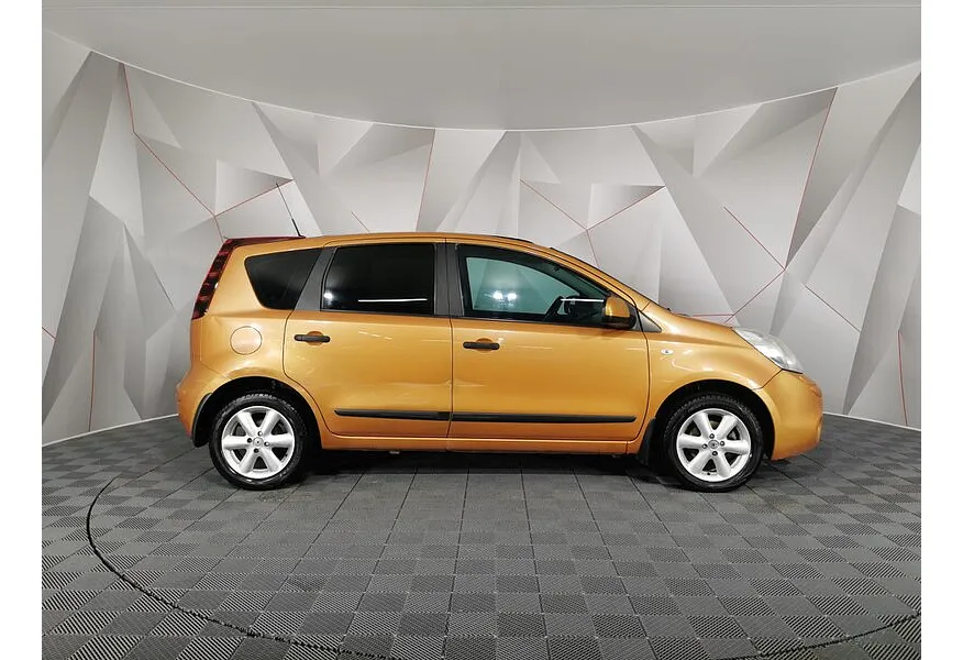 Nissan Note 1.4 MT (88 л.с.) Comfort Оранжевый в АВИЛОН. Слайд №6