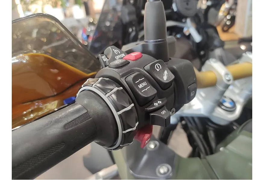 LIVE. Слайд №14