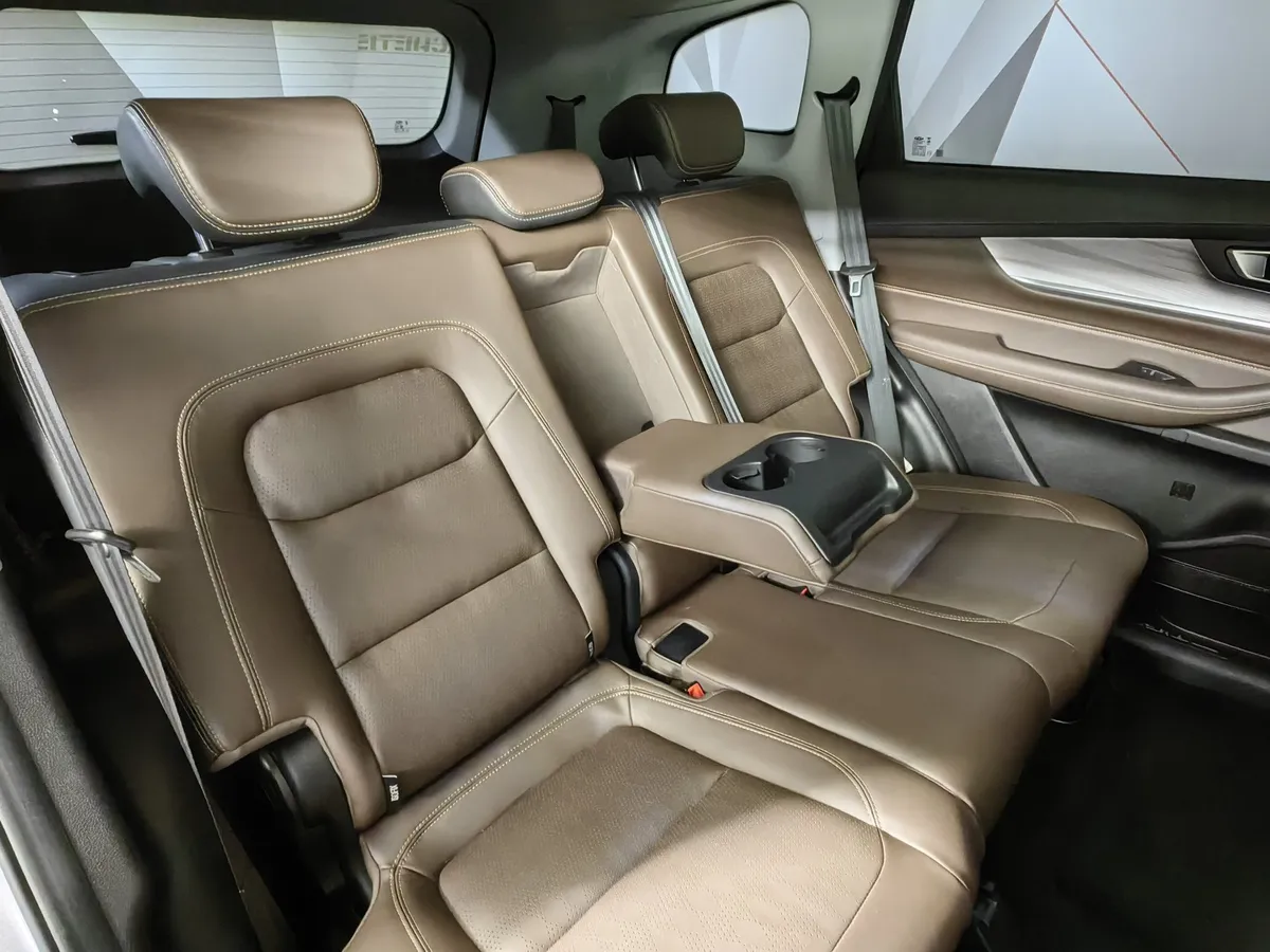 Chery Tiggo 8 Pro 1.6 TGDI DCT7 (186 л.с.) Prestige Dreamline Серый в АВИЛОН. Слайд №16