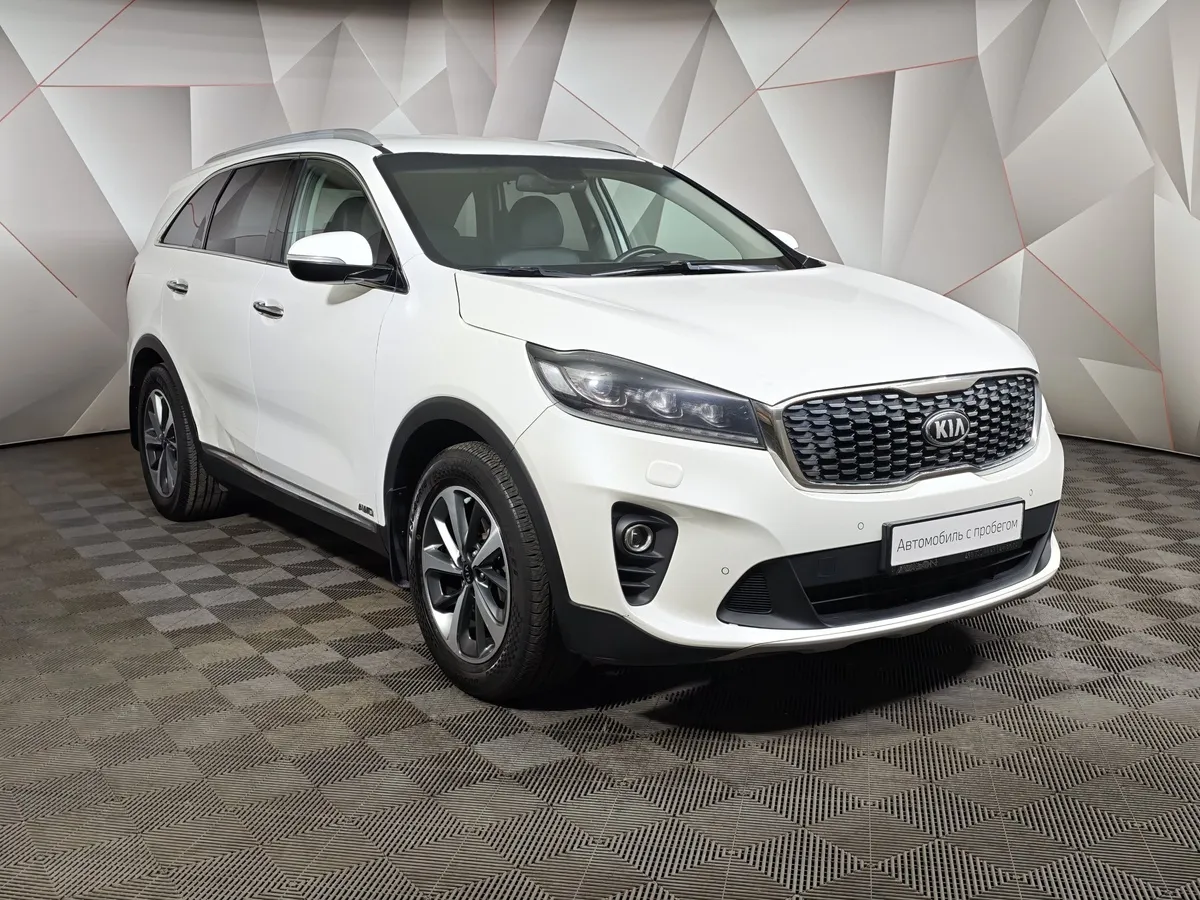 Kia Sorento 2.2 D AT AWD (5 мест) (200 л.с.) Prestige Белый в АВИЛОН. Слайд №3