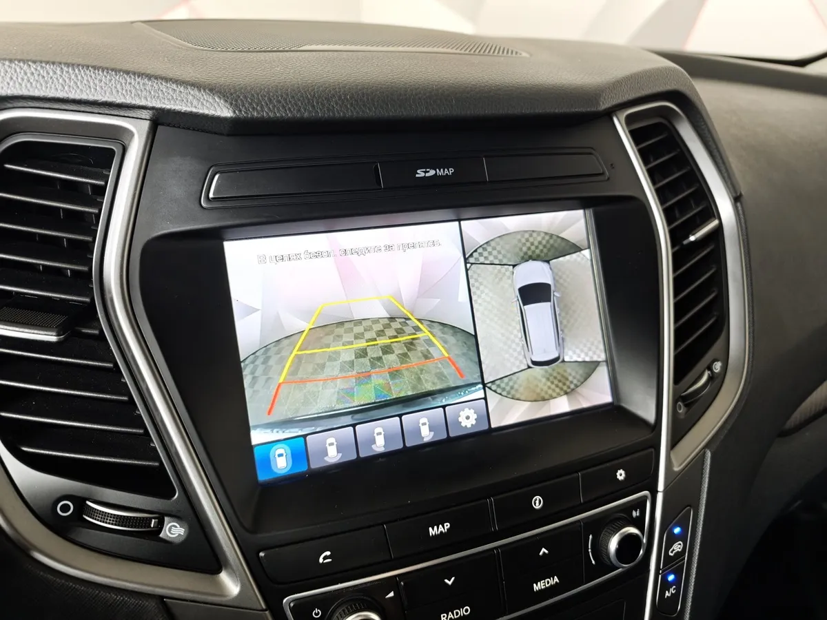 Hyundai Santa Fe 2.4 AT 4WD (175 л.с.) High-tech Черный в АВИЛОН. Слайд №21