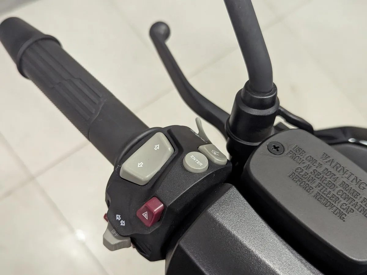 VOGE SR4 Max 350 см³ (28 л.с.) (28) 350 Черный в АВИЛОН. Слайд №8