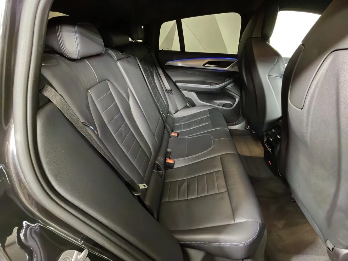 BMW X4 xDrive30d Steptronic (249 л.с.) Base Локальная сборка Серый в АВИЛОН. Слайд №14