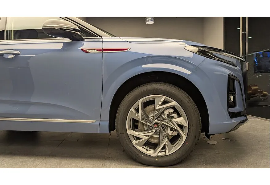 Hongqi HS3 1.5T 7DCT 2WD (156 л.с.) Comfort Голубой в АВИЛОН. Слайд №17