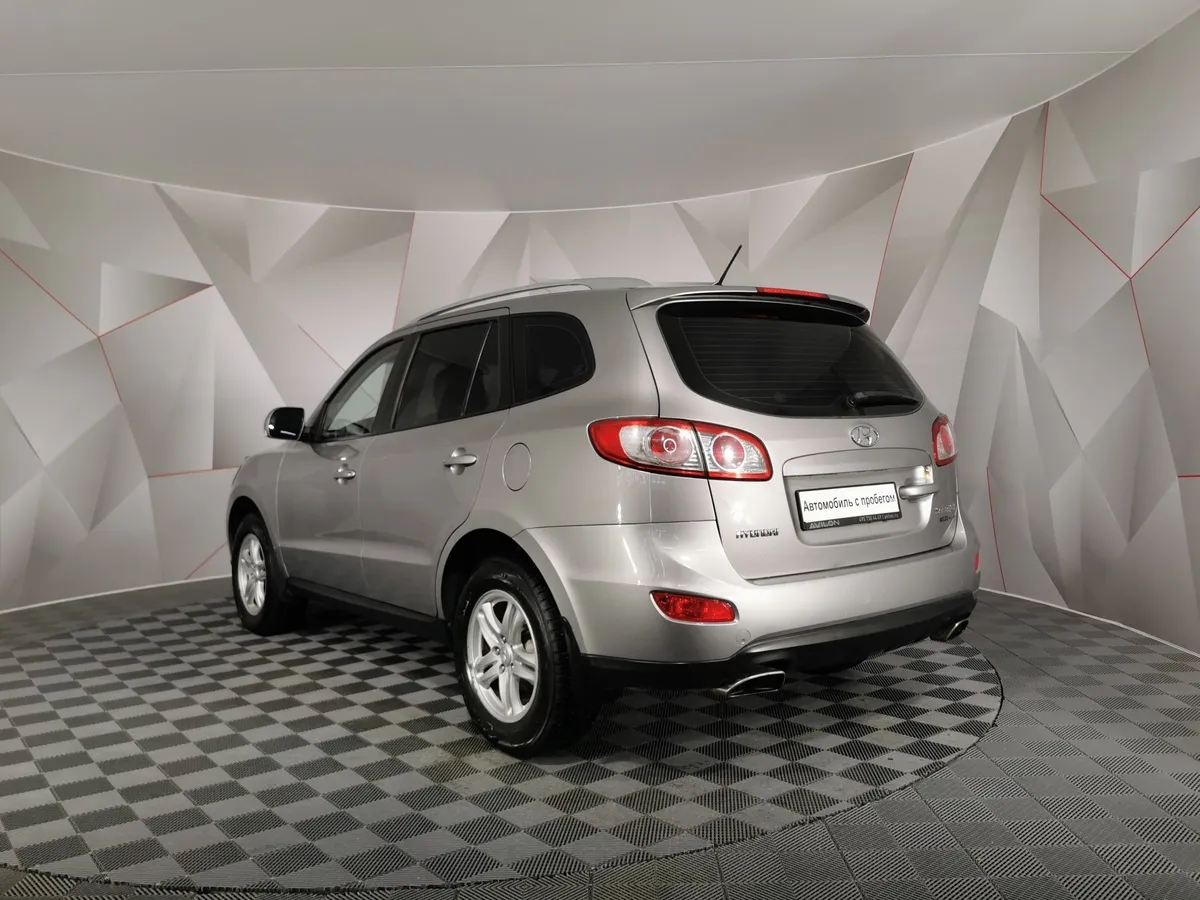 Hyundai Santa Fe 2.2 CRDi AT 4WD (197 л.с.) Comfort Серый в АВИЛОН. Слайд №4