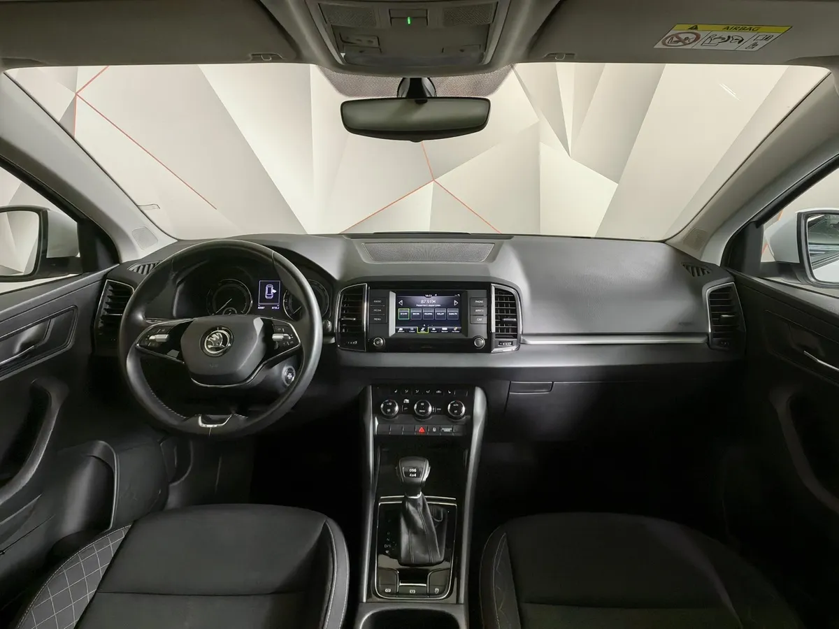 Skoda Karoq 1.4 AMT AWD (150 л.с.) Ambition Белый в АВИЛОН. Слайд №13
