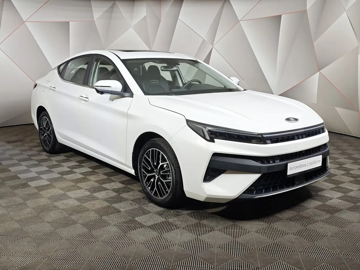Москвич 6 1.5T CVT 2WD (136 л.с.) Business Белый в АВИЛОН. Слайд №3