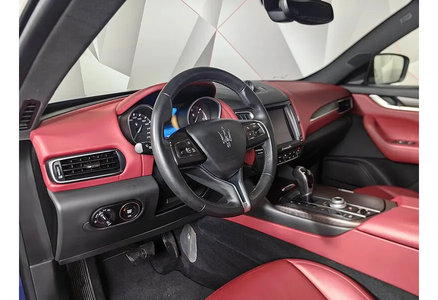 АВИЛОН - Maserati Levante Diesel 3.0 V6 AT (275 л.с.) Синий - slide 9