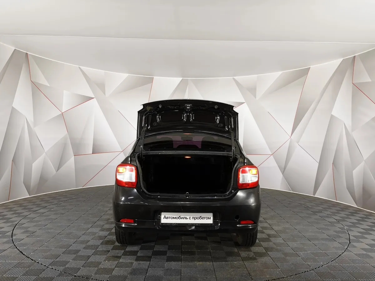 Renault Logan 1.6 MT (82 л.с.) Черный в АВИЛОН. Слайд №11