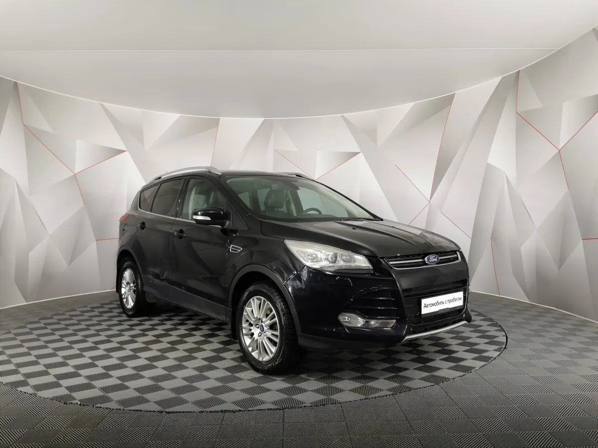 Ford Kuga 1.6 EcoBoost AT AWD (182 л.с.) Titanium Черный в АВИЛОН. Слайд №3