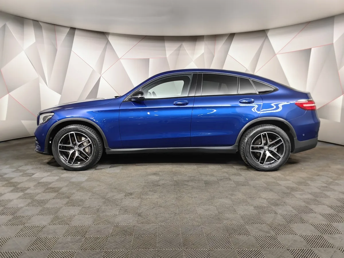 Mercedes-Benz GLC Купе 250 d 9G-TRONIC 4MATIC (204 л.с.) Sport Синий в АВИЛОН. Слайд №5