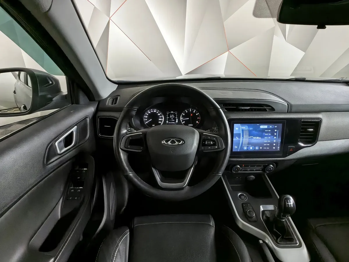 Chery Tiggo 4 1.5 MT FWD (113 л.с.) Серый в АВИЛОН. Слайд №19