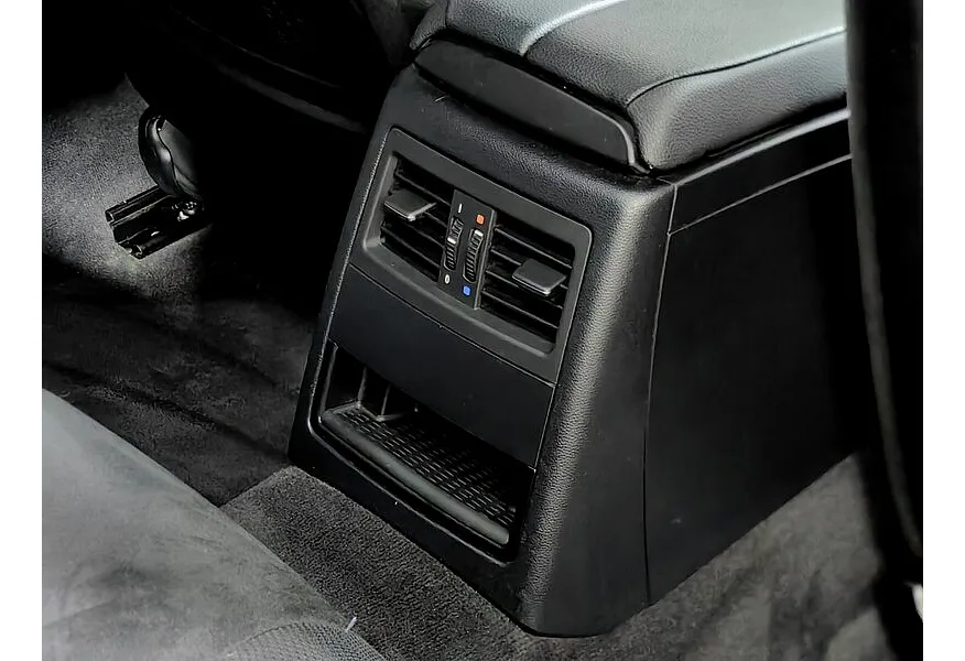 BMW 3 серия 320d AT (177 л.с.) Синий в АВИЛОН. Слайд №17