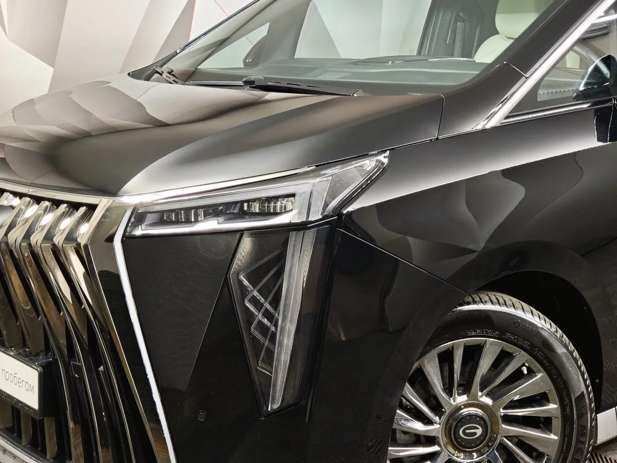 GAC M8 Master series 400T 2.0T AT (232 л.с.) Flagship Edition Черный в АВИЛОН. Слайд №10